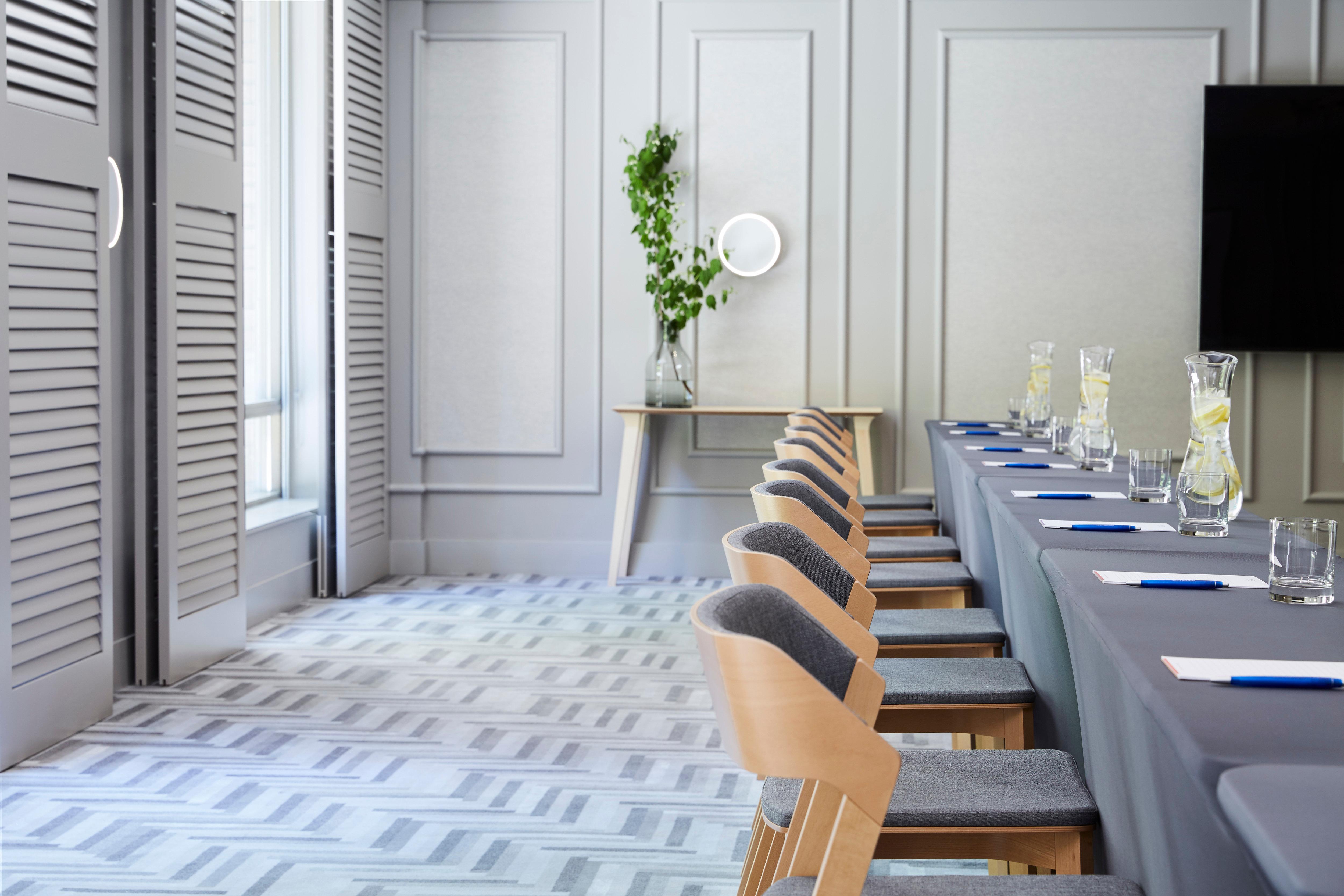 Kimpton Saint George By Ihg Hotel 4*